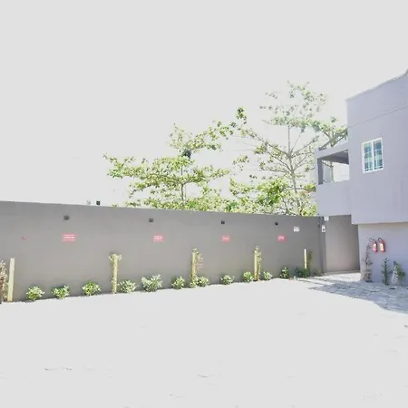 Residencial Melfi 3 - Apto 08 - Lateral-3